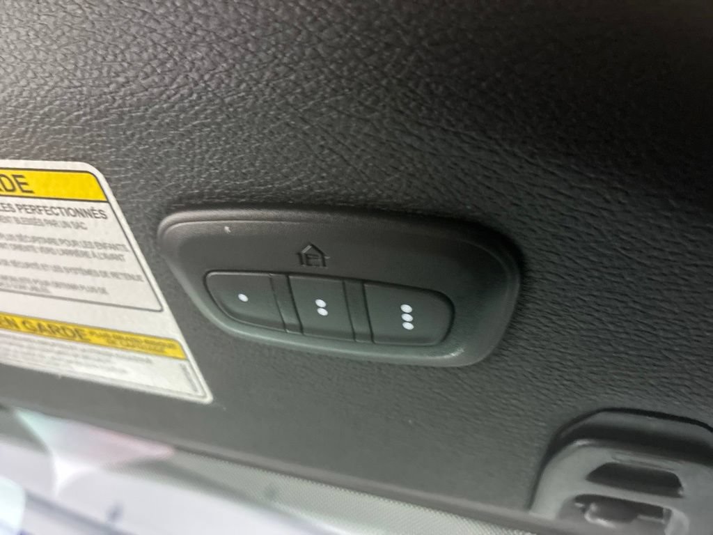 Used 2023 Jeep Gladiator Mojave AWD/4WD image 37