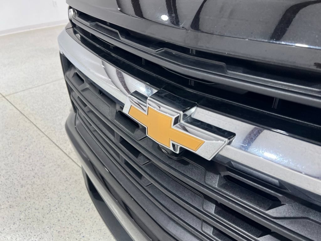 Used 2024 Chevrolet Traverse LS FWD image 28