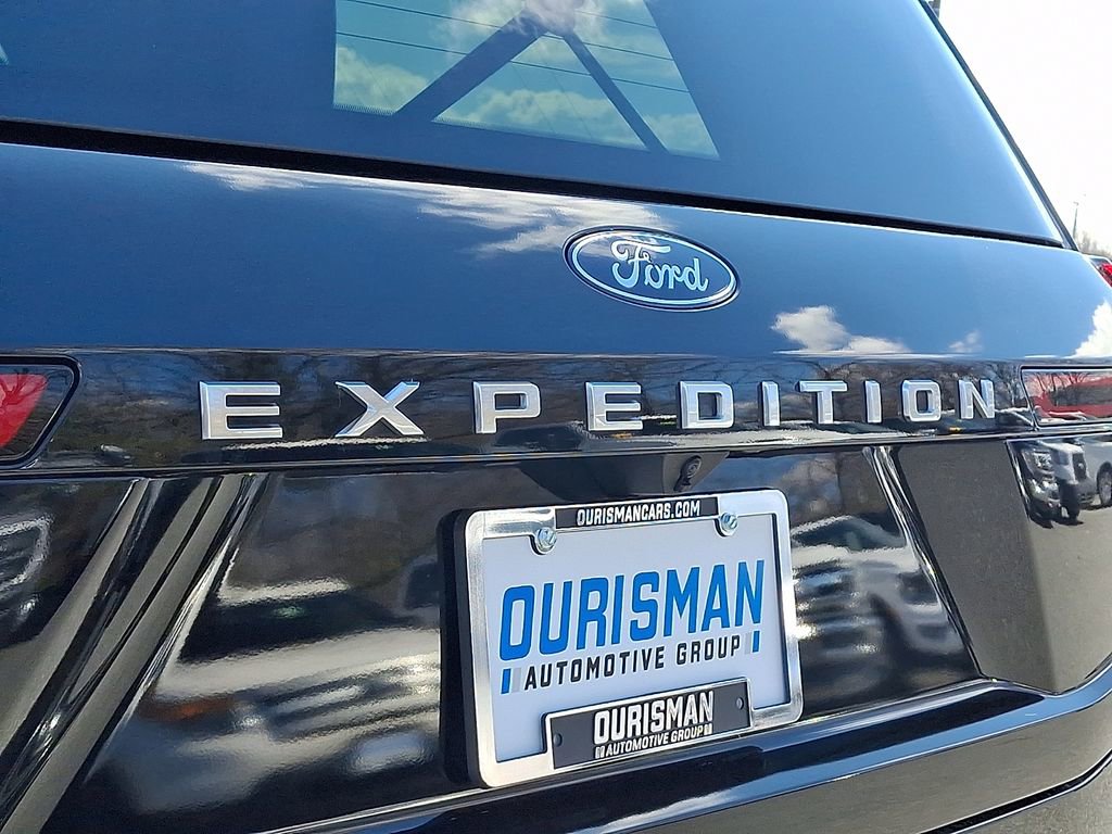 Used 2025 Ford Expedition Max Platinum image 30