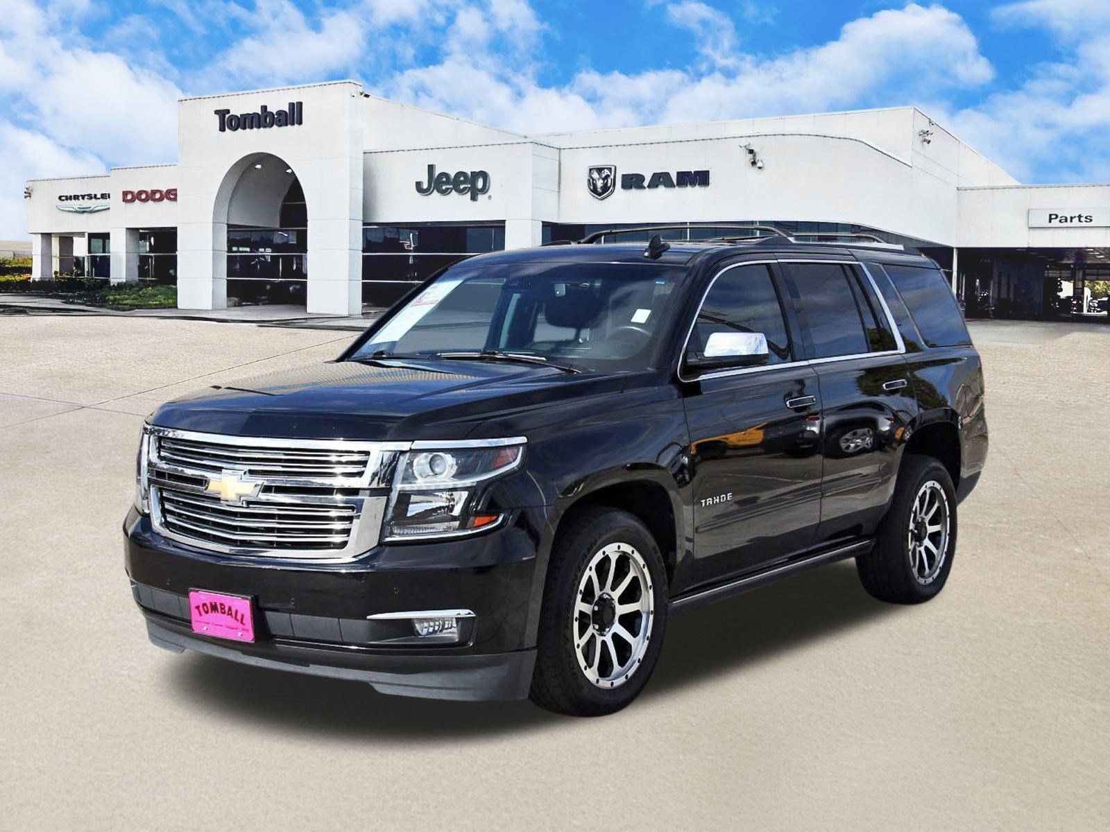 Used 2020 Chevrolet Tahoe Premier w/ Premier Plus Edition image 3