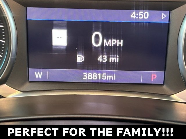 Used 2023 Chevrolet Equinox RS w/ RS Leather Package image 19