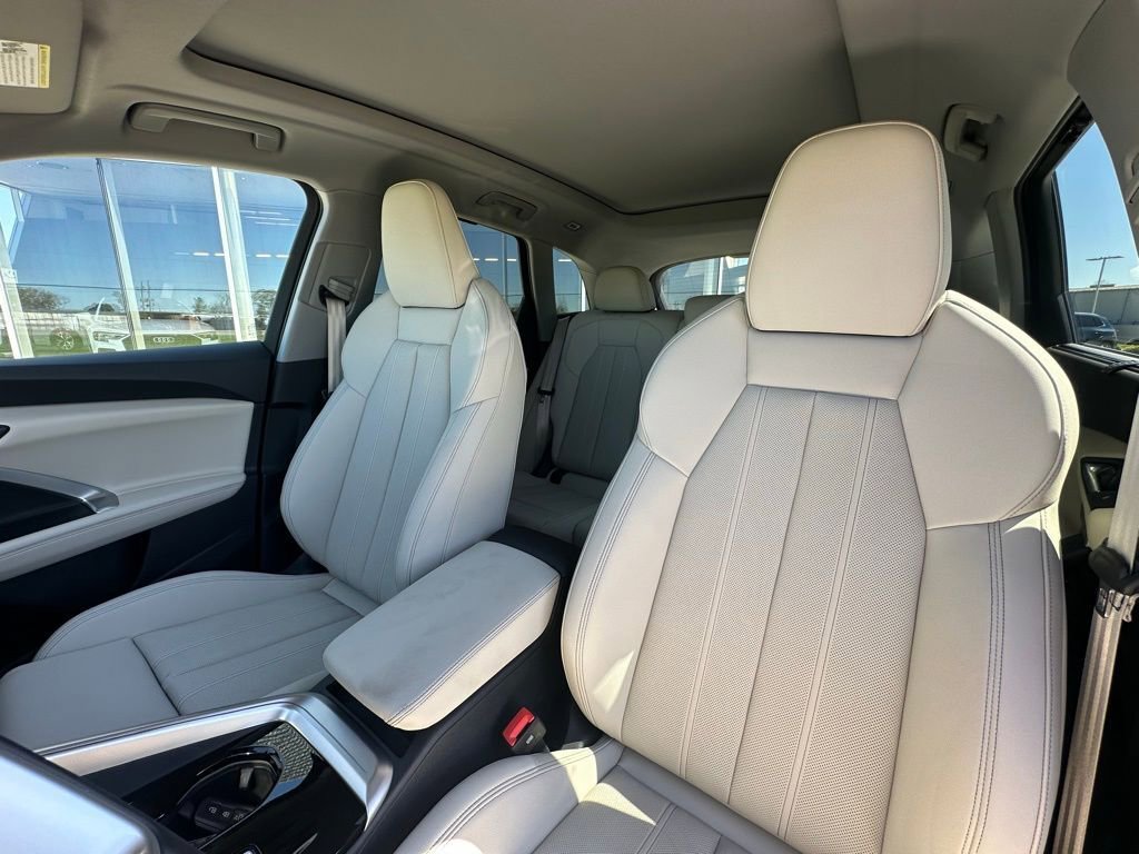 New 2025 Audi Q5 Premium Plus w/ Premium Plus image 10