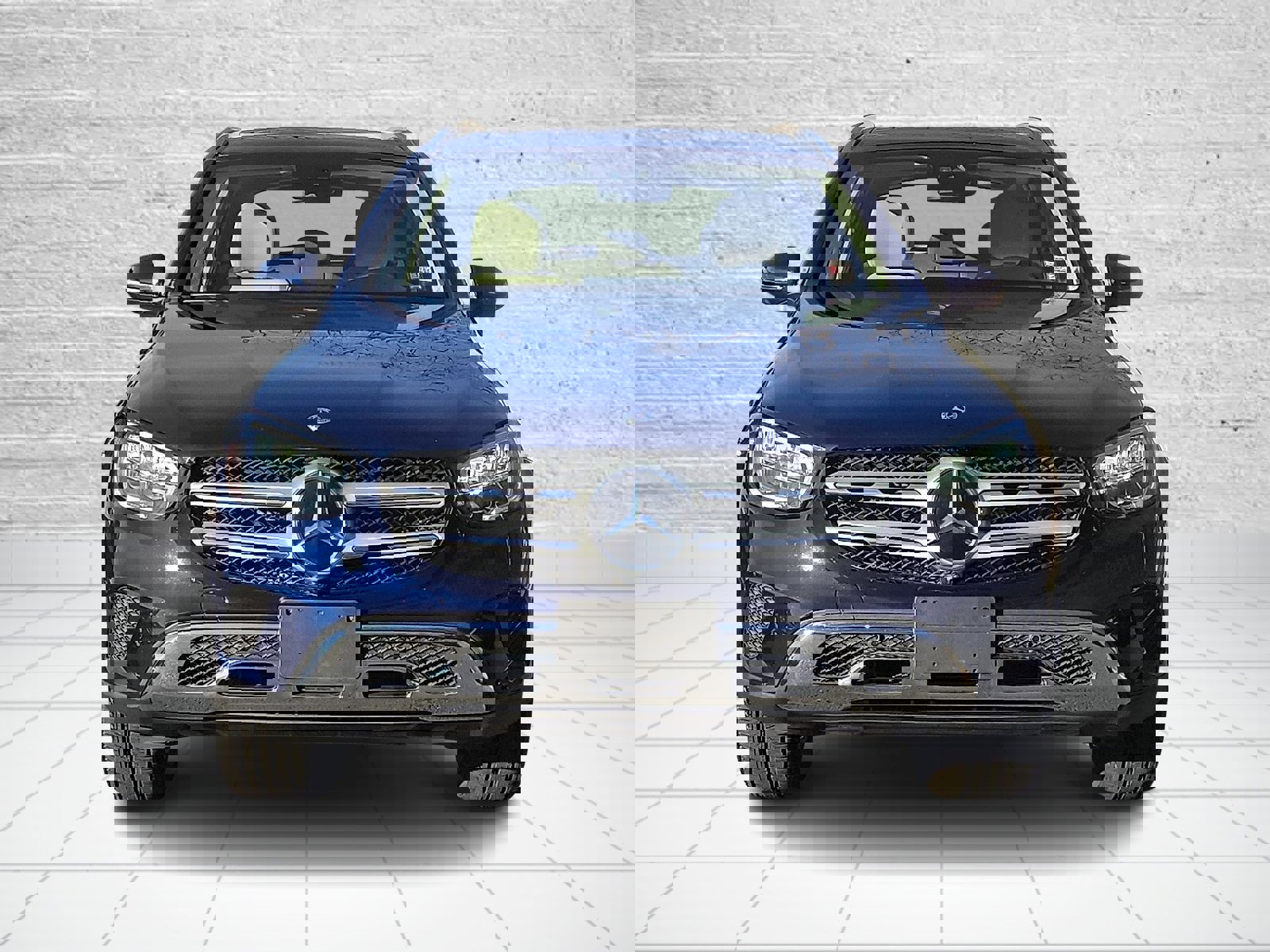 Used 2022 Mercedes-Benz GLC 300 4MATIC image 2