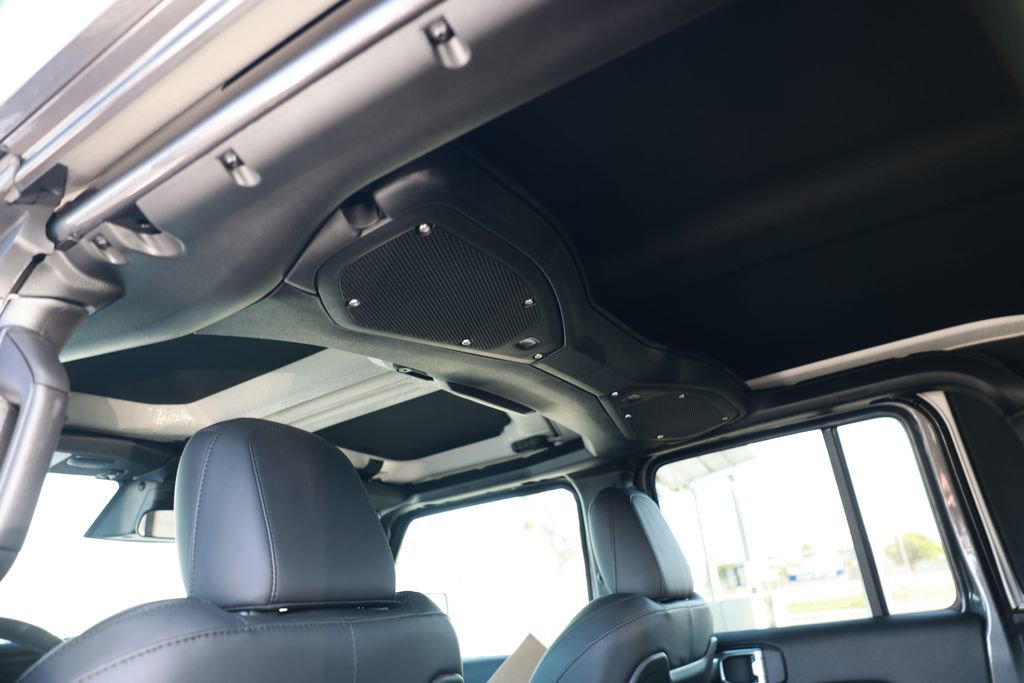 New 2026 Jeep Gladiator Rubicon image 32