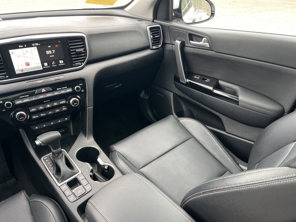 Used 2022 Kia Sportage EX w/ EX Technology Package image 25