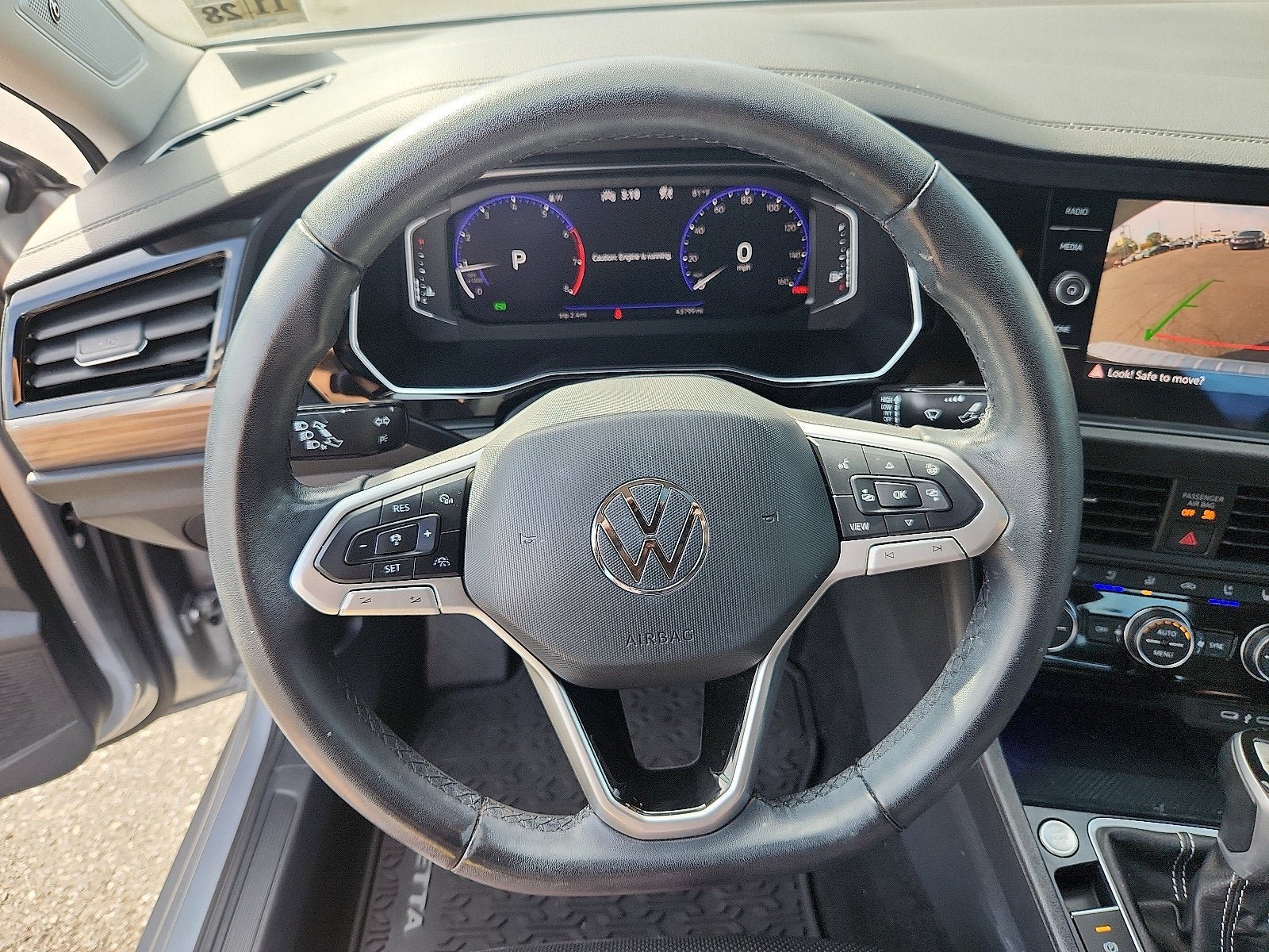 Certified 2024 Volkswagen Jetta SEL FWD image 19