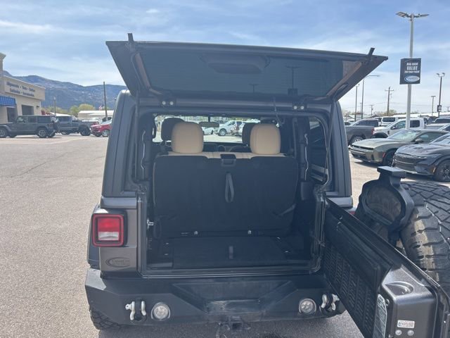 Used 2019 Jeep Wrangler Sport S image 17