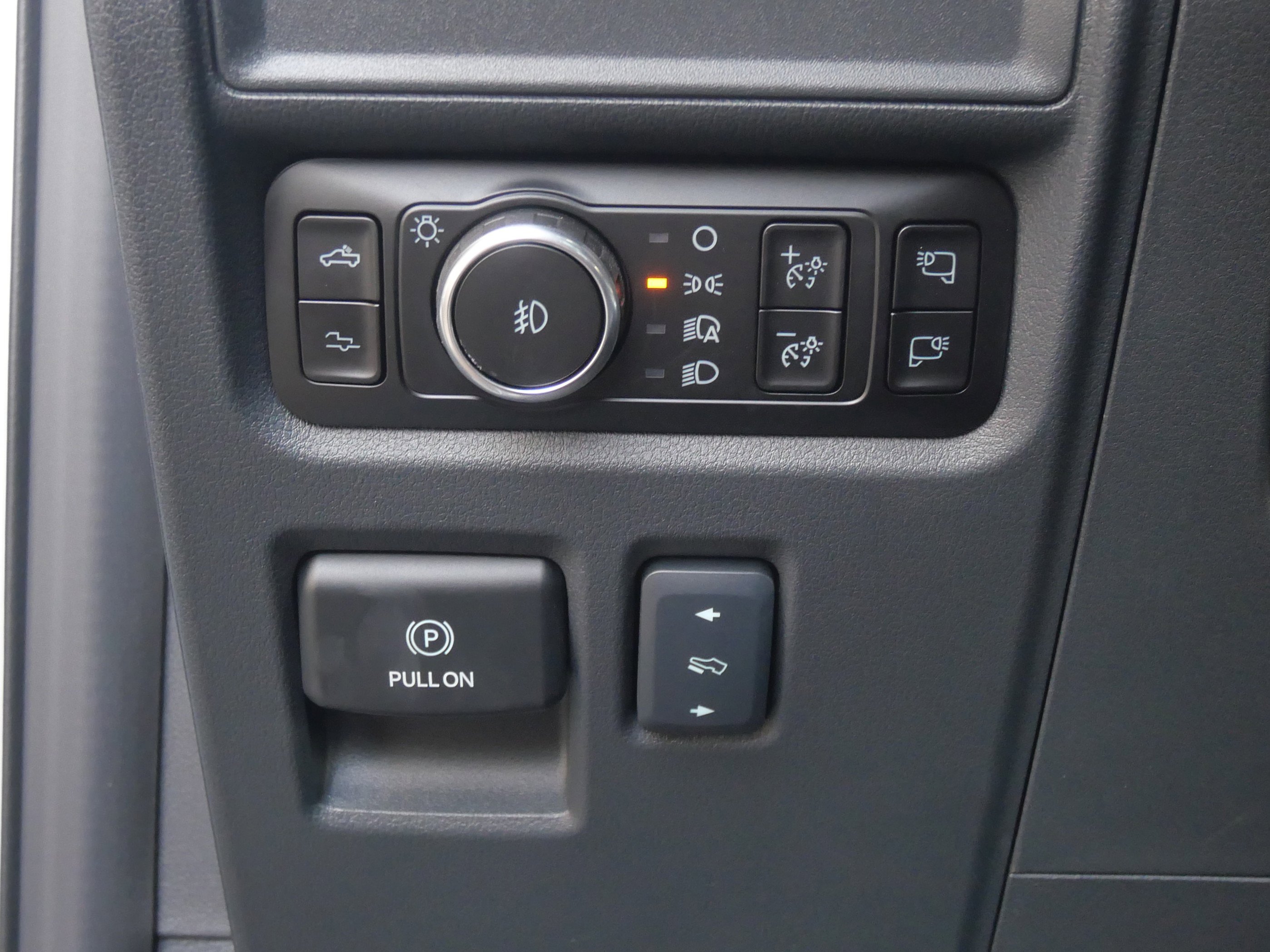 Used 2025 Ford F150 Raptor w/ Equipment Group 803A Raptor R image 23