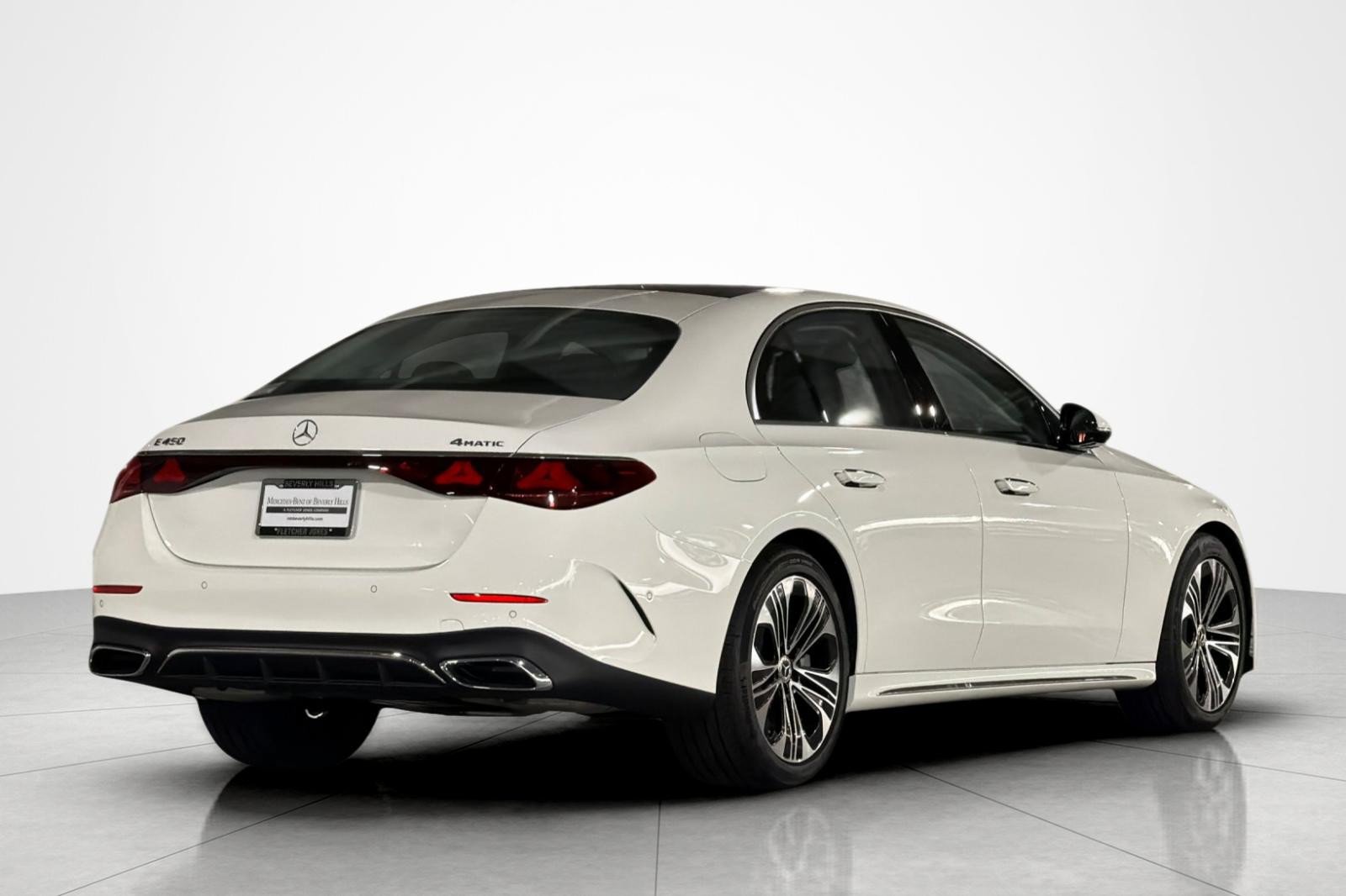 New 2027 Mercedes-Benz E 450 4MATIC Sedan image 5