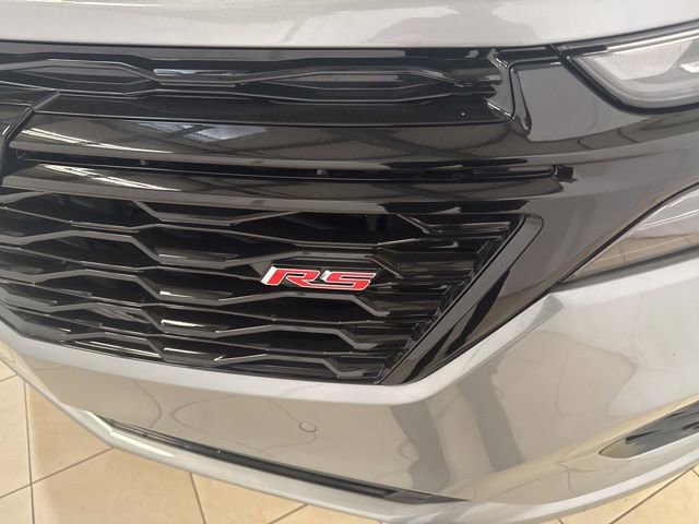 Used 2024 Chevrolet Equinox RS w/ RS Leather Package image 9