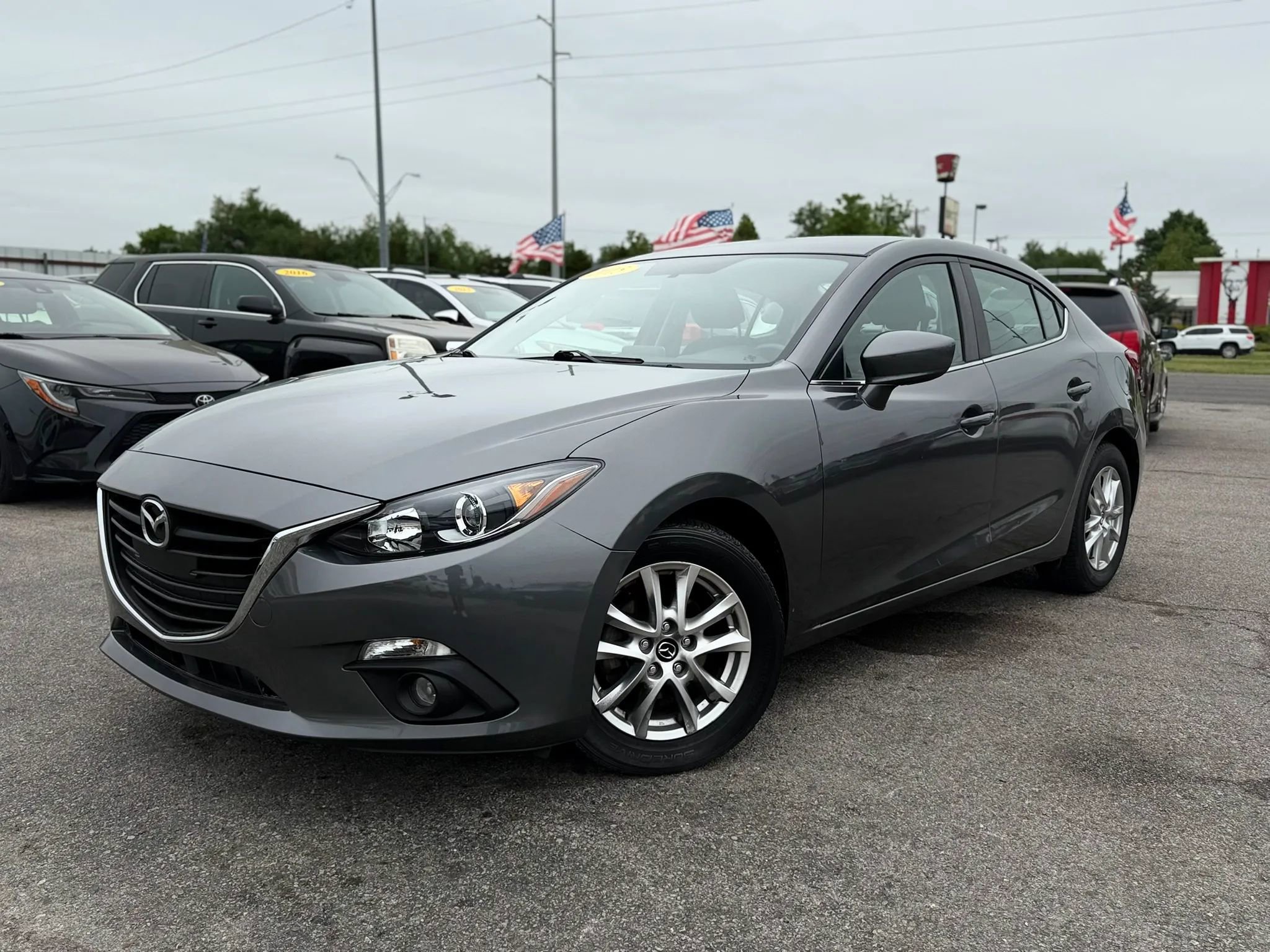 Used 2015 MAZDA MAZDA3 i Touring FWD image 13