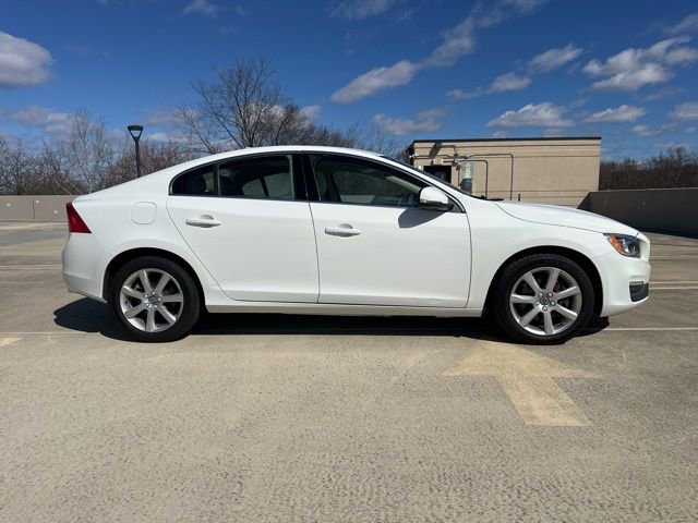 Used 2016 Volvo S60 T5 Premier image 9