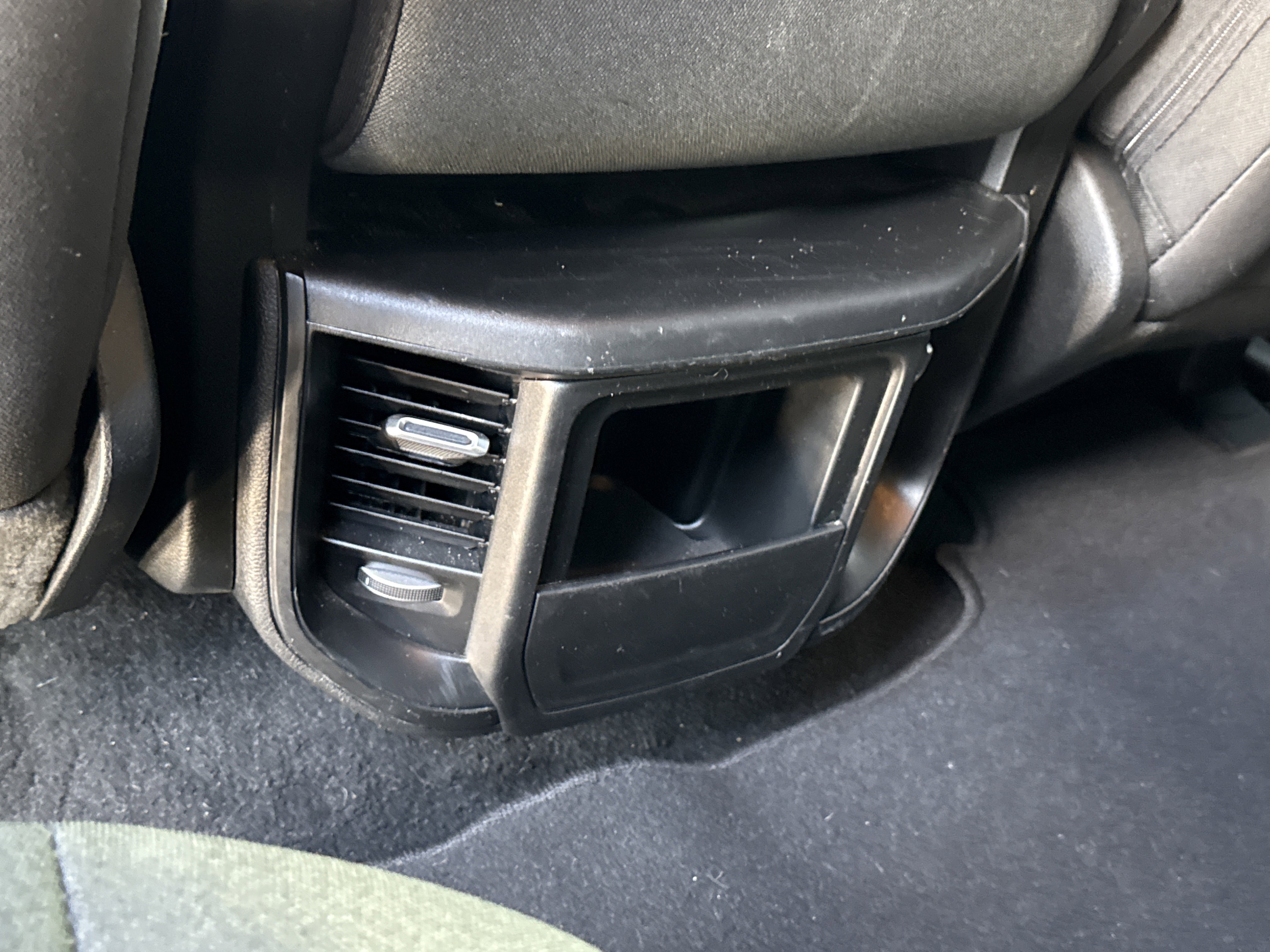 Used 2025 RAM 1500 Tradesman w/ Night Edition RWD image 11