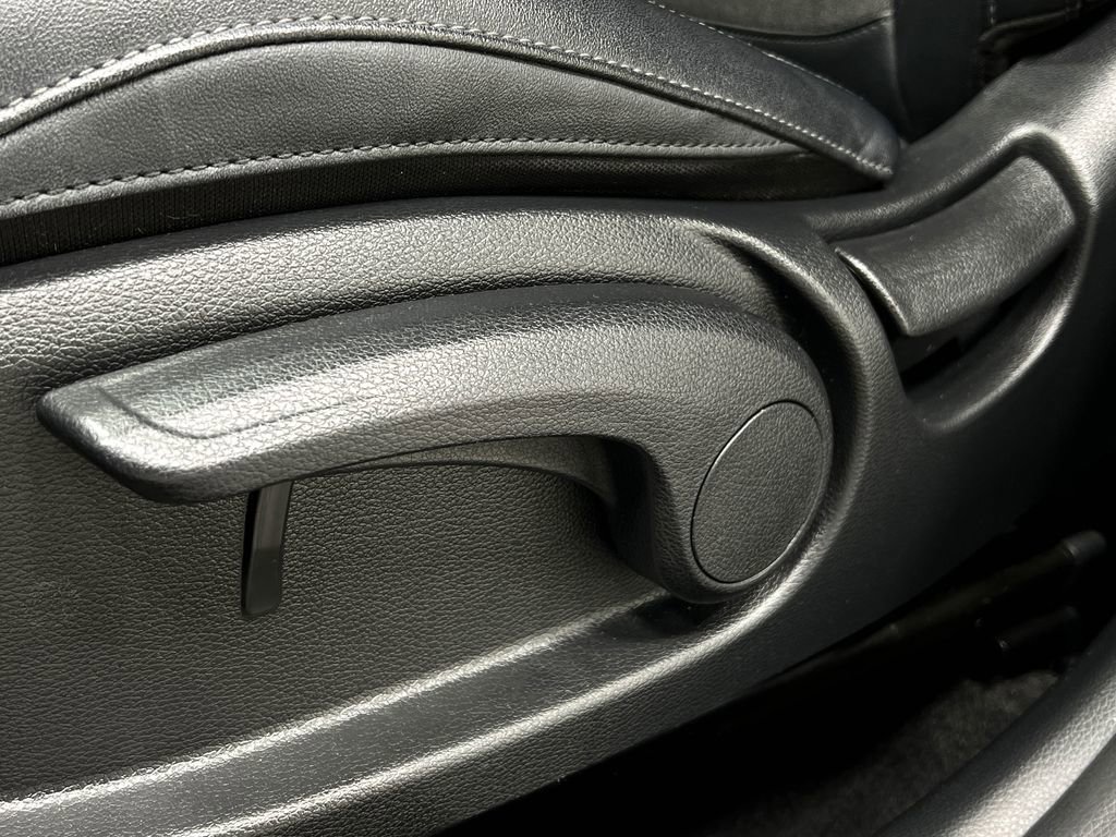 Used 2021 Kia Seltos S image 15