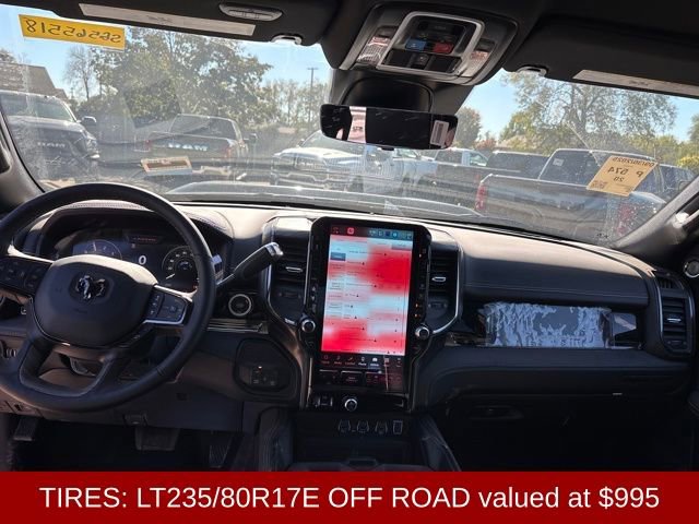 Used 2025 RAM 3500 Limited image 18