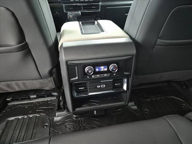 Used 2026 GMC Hummer EV SUV AWD/4WD image 19