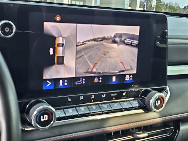 Used 2024 Chevrolet Colorado Z71 w/ Z71 Convenience Package 2 image 25