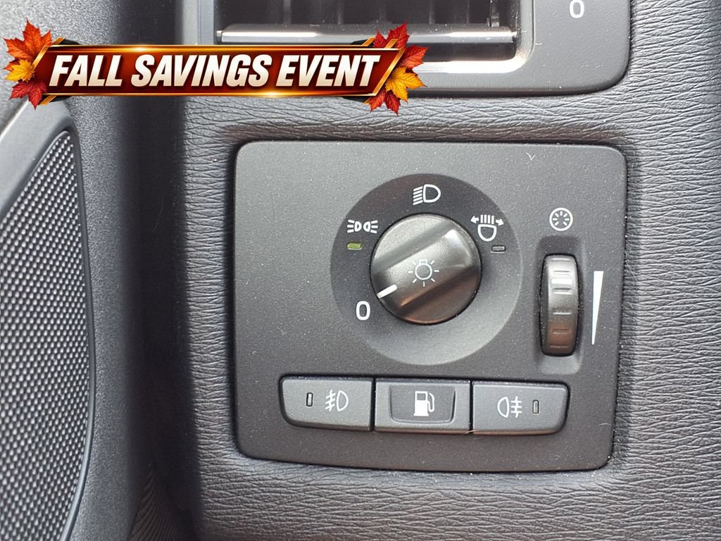 Used 2011 Volvo C70 T5 w/ Multimedia Pkg FWD image 14