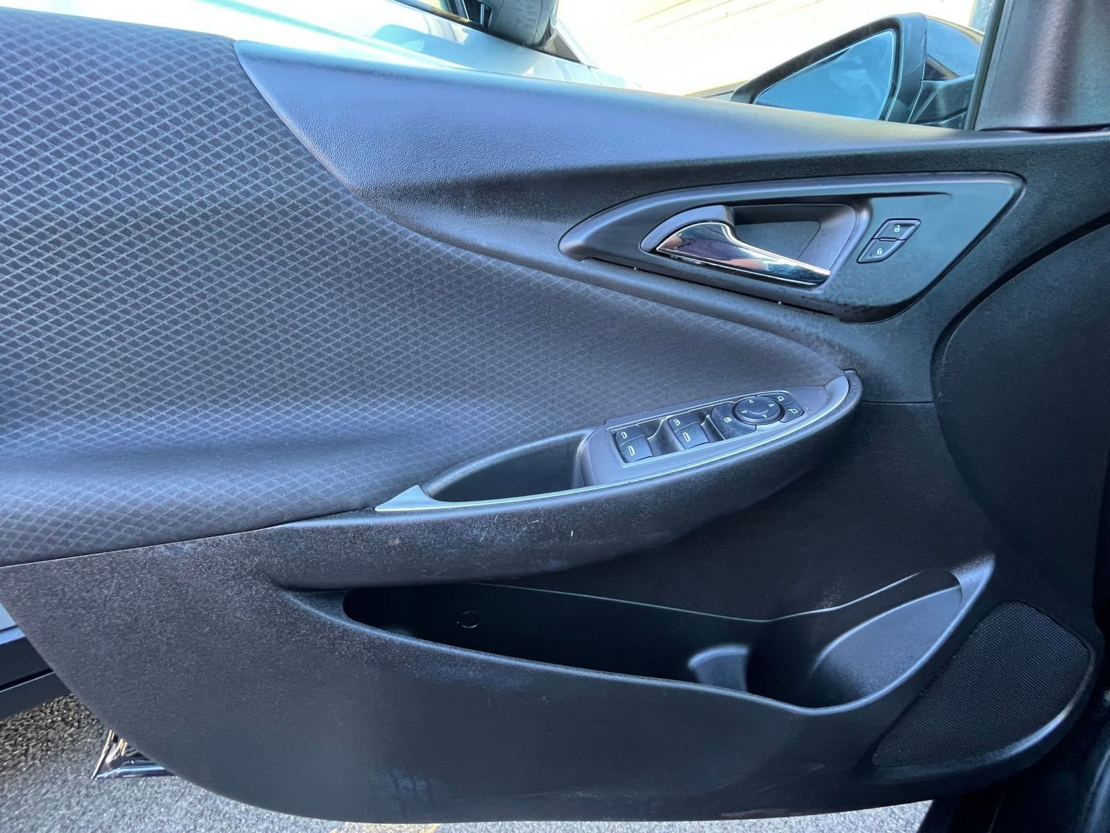 Used 2024 Chevrolet Malibu LT image 20