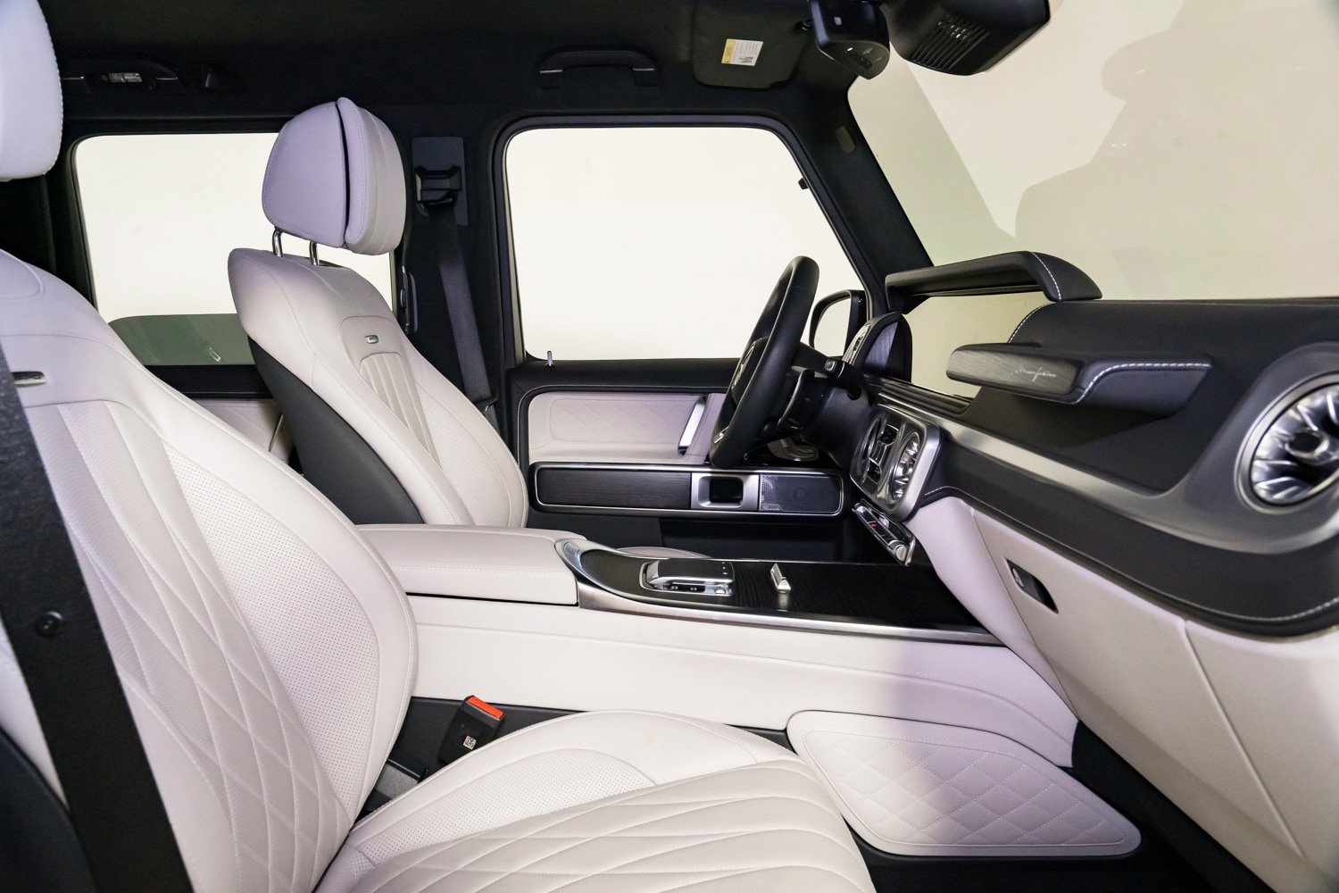 Used 2025 Mercedes-Benz G 63 AMG 4MATIC image 28