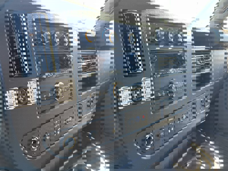 Used 2021 GMC Savana 3500 Extended w/ Power Convenience Package image 22