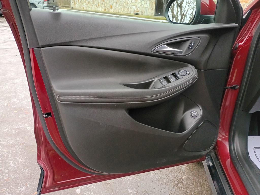 Used 2024 Buick Encore GX Sport Touring w/ Comfort Package image 10