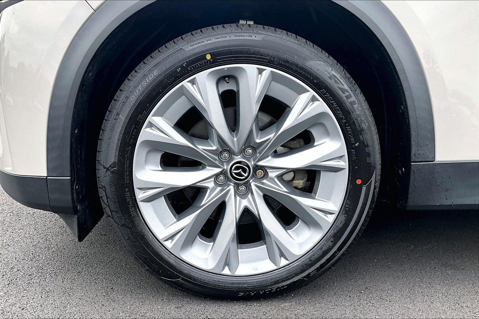 Used 2024 MAZDA CX-90 3.3 Turbo w/ Premium Package AWD/4WD image 8