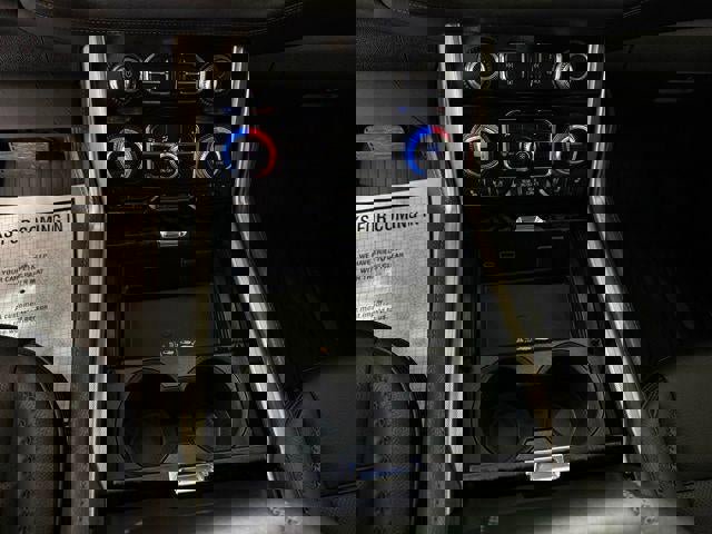 Used 2023 GMC Yukon Denali image 13