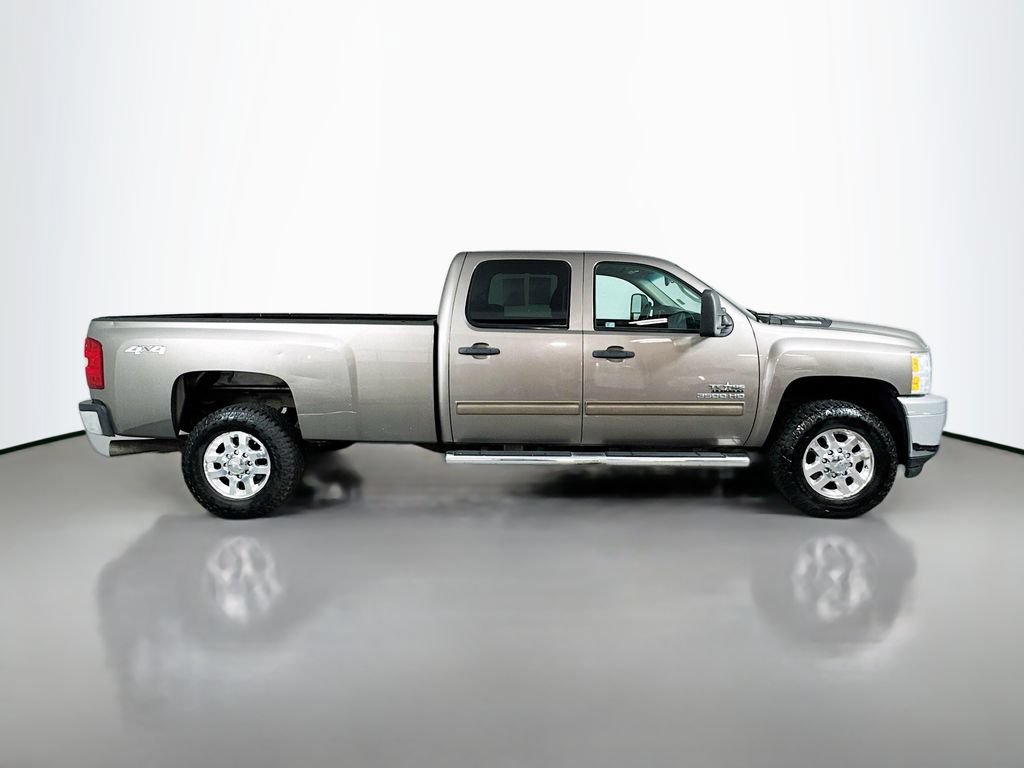 Used 2014 Chevrolet Silverado 3500 LT w/ Interior Plus Package AWD/4WD image 4
