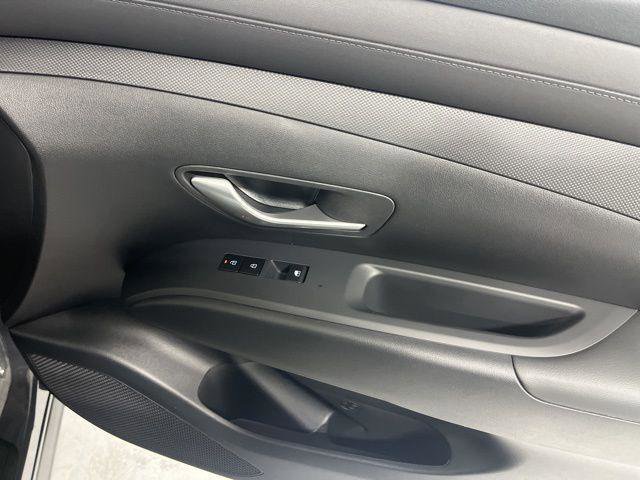 New 2026 Hyundai Tucson SEL FWD image 22