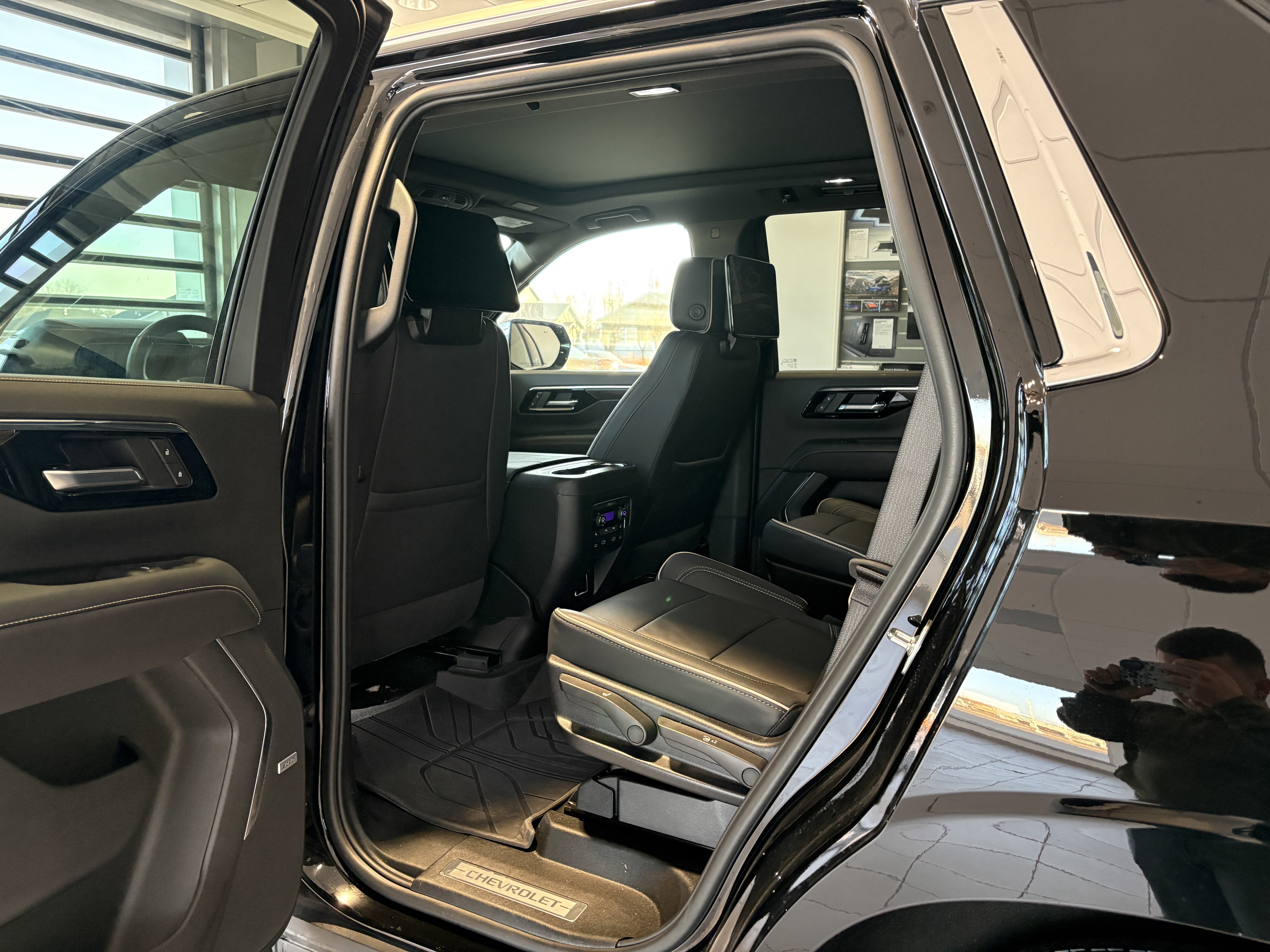 Used 2025 Chevrolet Tahoe Premier image 20