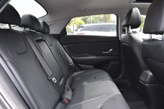 Used 2023 Hyundai Elantra Limited FWD image 25