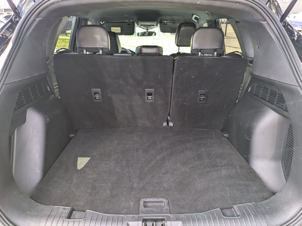 Used 2025 Ford Escape ST-Line image 28