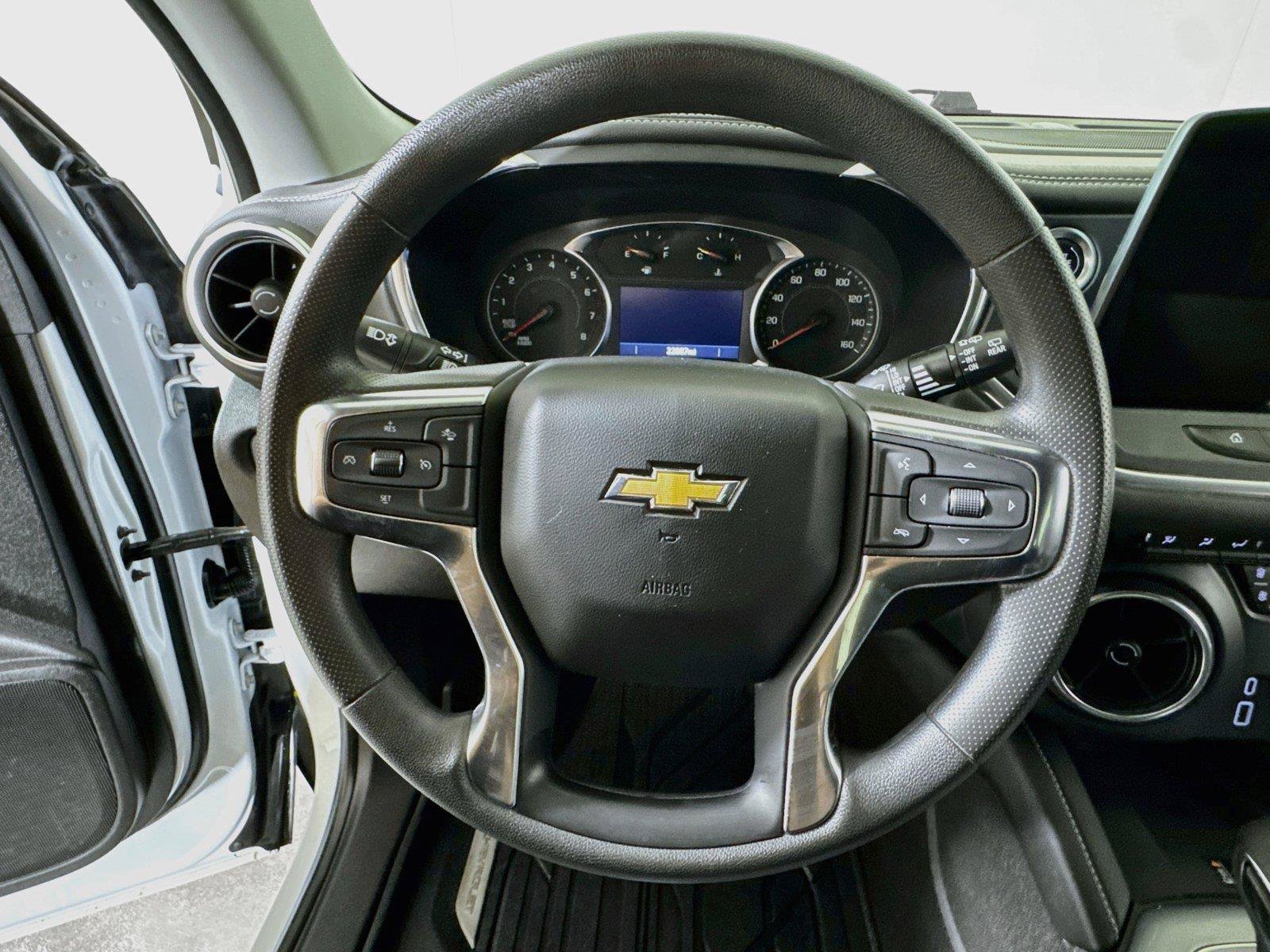 Certified 2024 Chevrolet Blazer LT w/ Convenience Package FWD image 9