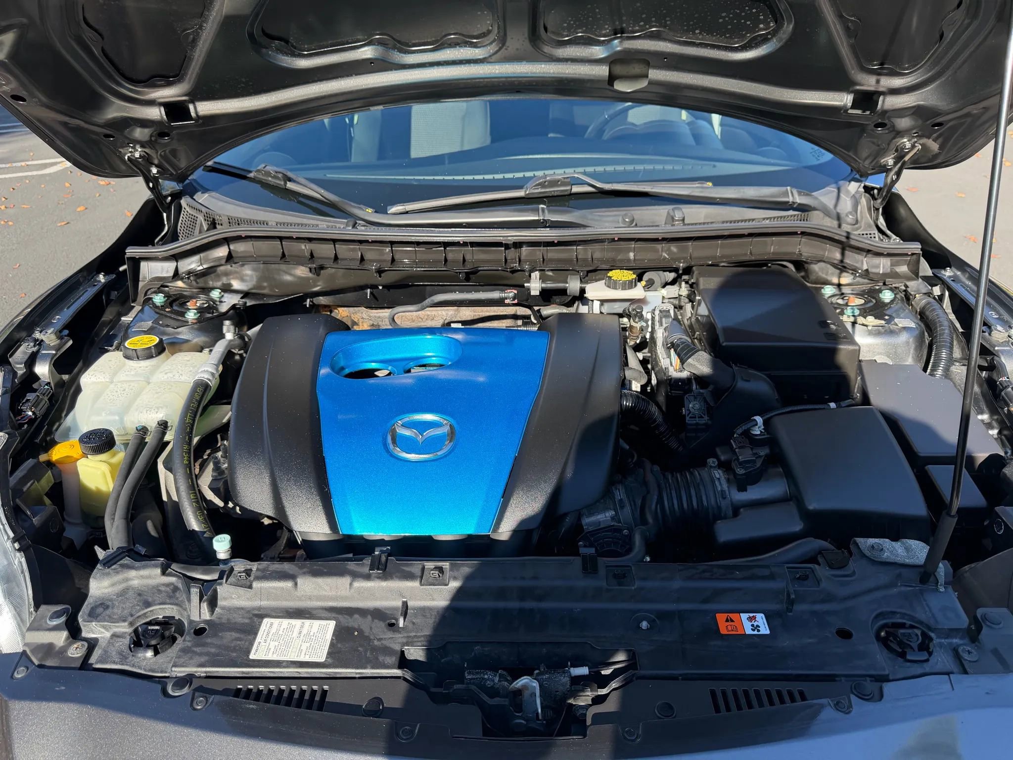 Used 2012 MAZDA MAZDA3 i Touring image 24