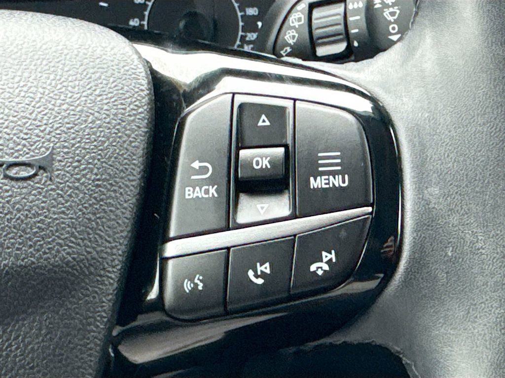 Used 2022 Ford Escape SEL image 12