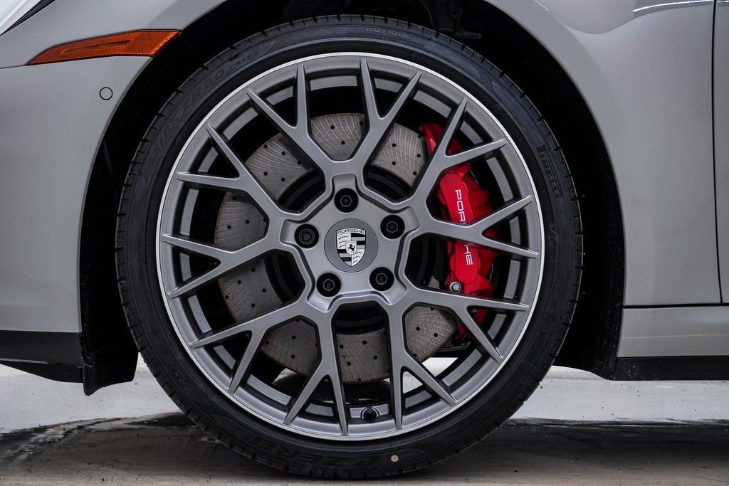 New 2026 Porsche 911 Carrera 4S image 13