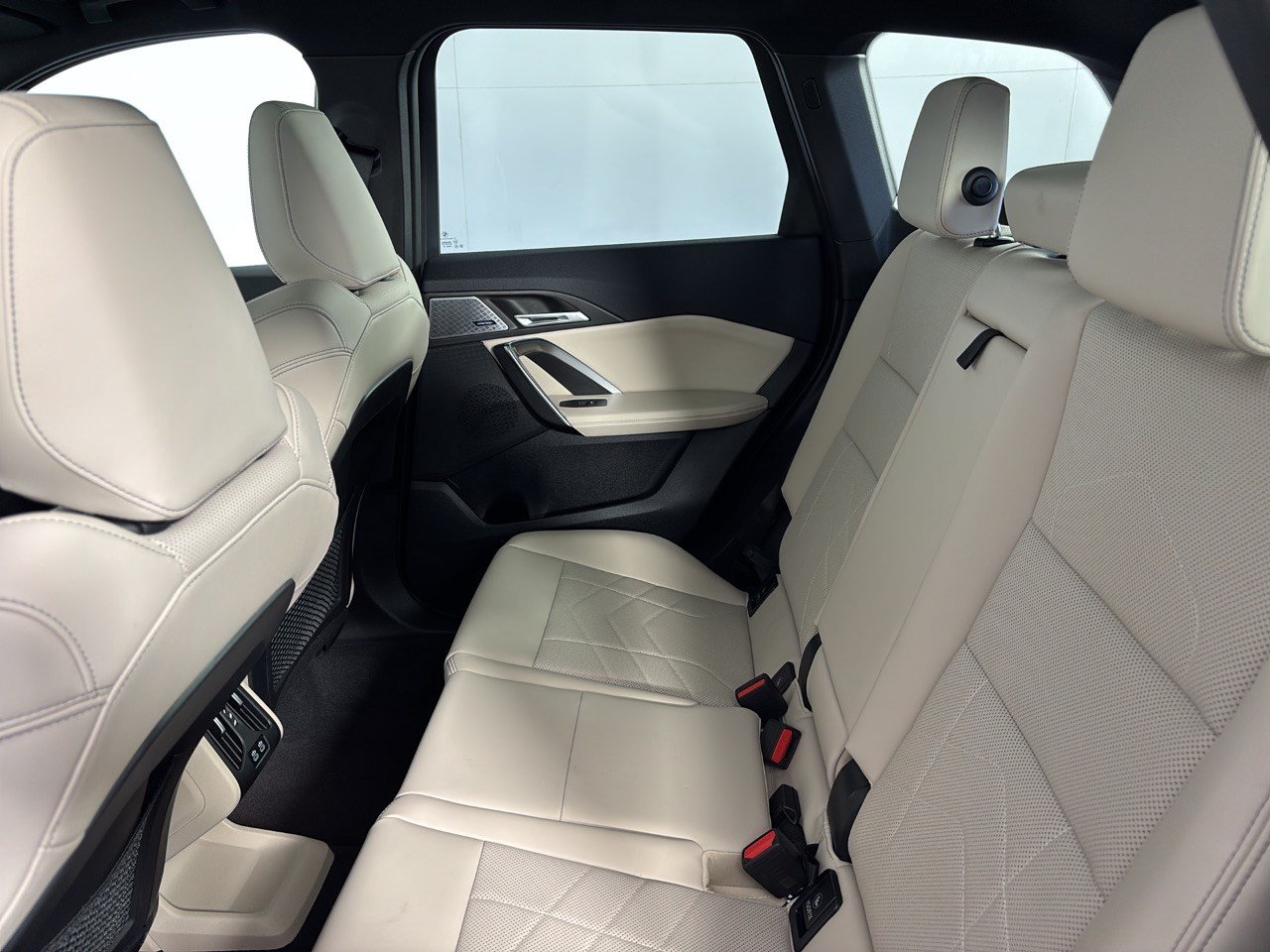 Certified 2023 BMW X1 xDrive28i w/ Premium Package AWD/4WD image 25