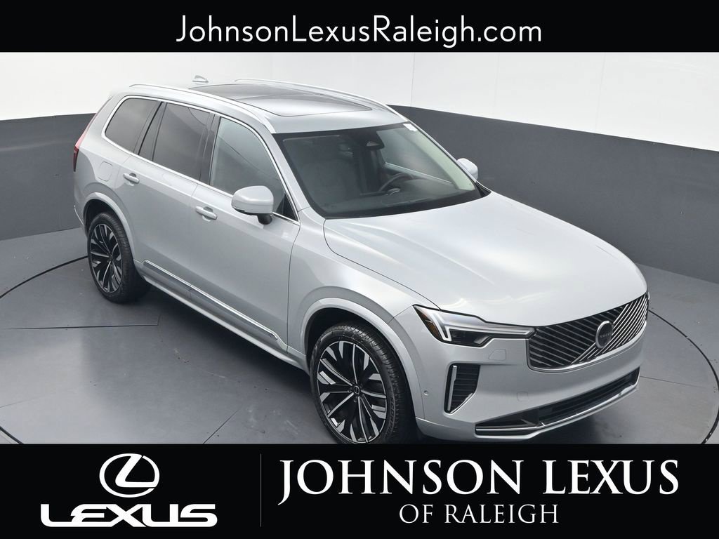 Used 2026 Volvo XC90 B6 Plus w/ Protection Package Premier AWD/4WD image 22