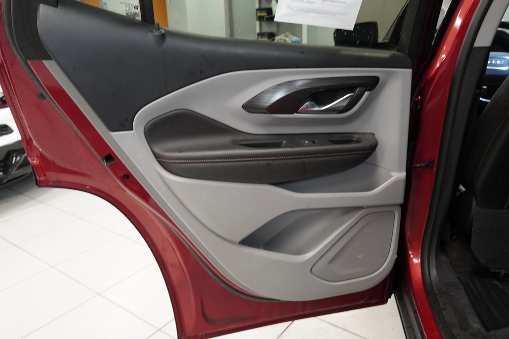 Used 2019 GMC Terrain SLT image 23