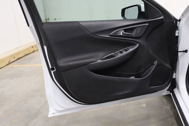 Used 2023 Chevrolet Malibu LT image 16