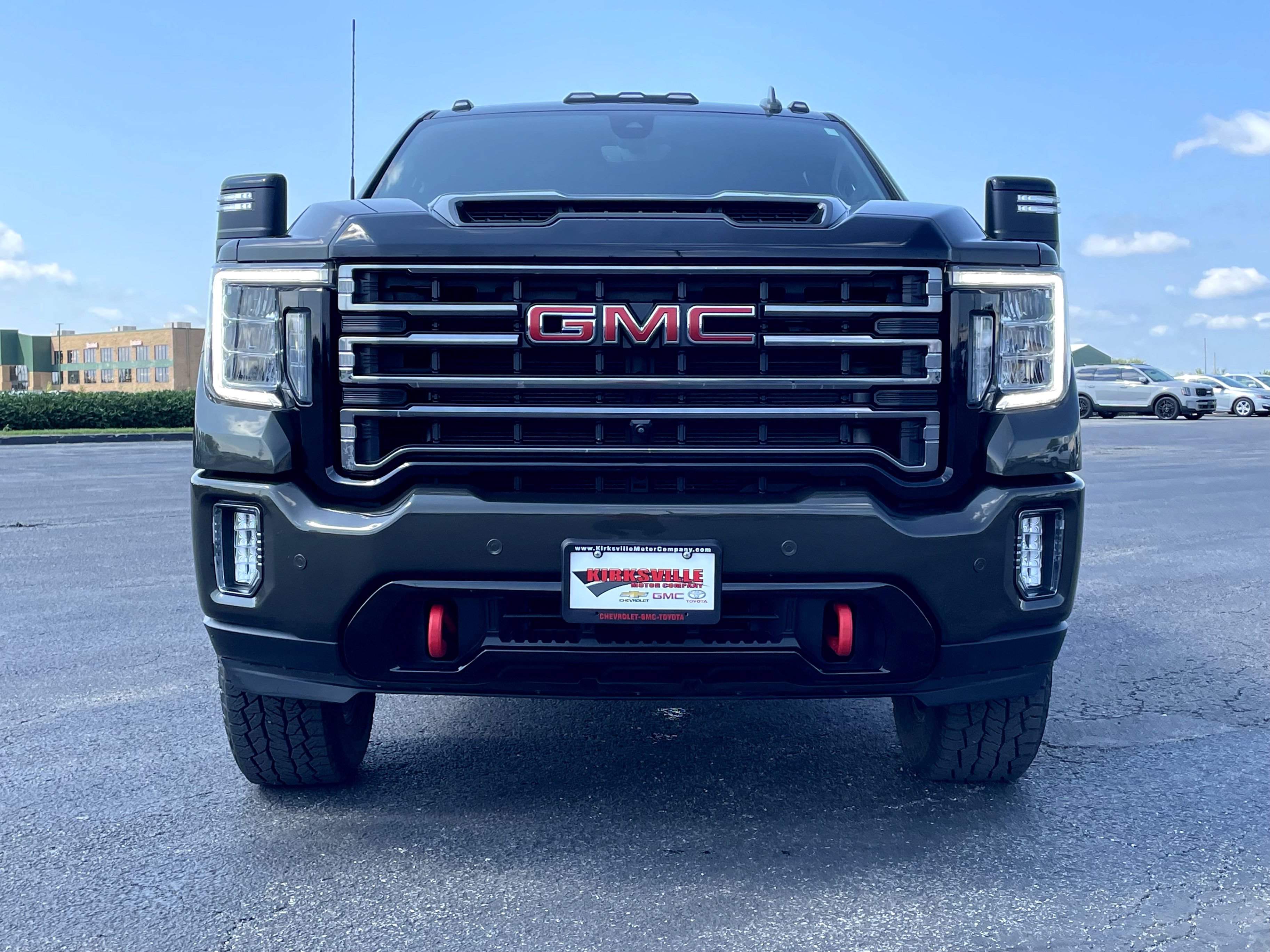 Certified 2023 GMC Sierra 2500 AT4 w/ AT4 Premium Plus Package AWD/4WD image 8