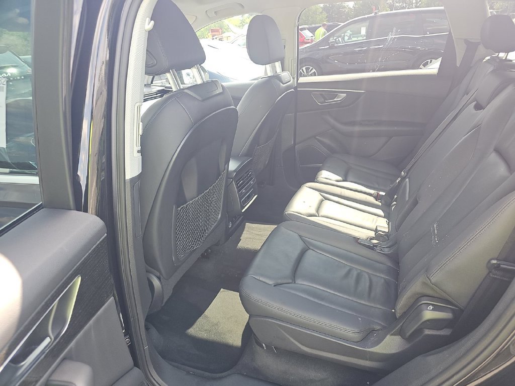 Used 2022 Audi Q7 3.0T Premium Plus AWD/4WD image 5