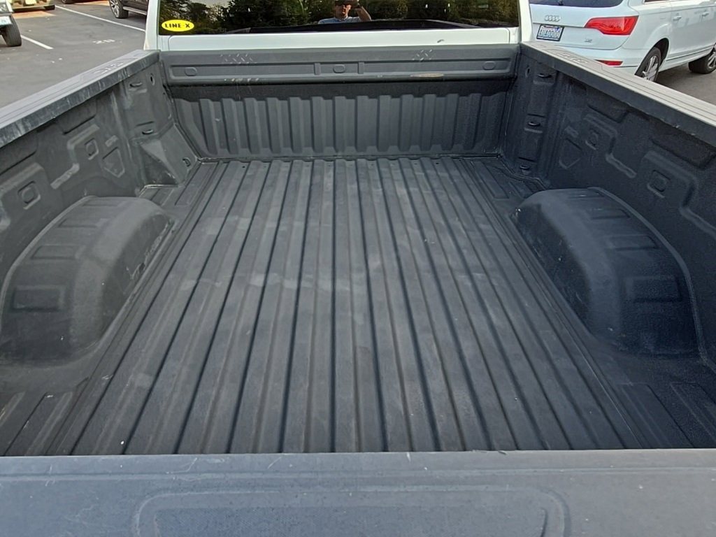 Used 2022 GMC Sierra 3500 Pro image 24