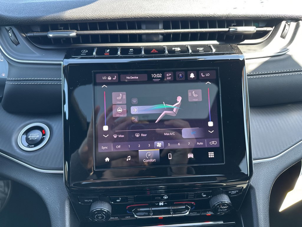 New 2026 Jeep Grand Cherokee Laredo X AWD/4WD image 31
