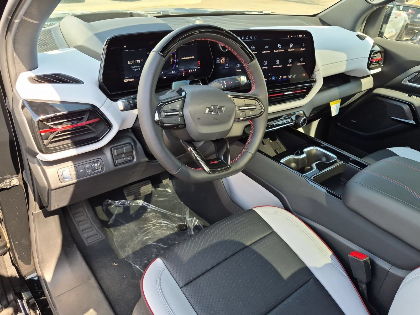 New 2026 Chevrolet Silverado EV 4x4 Crew Cab image 8