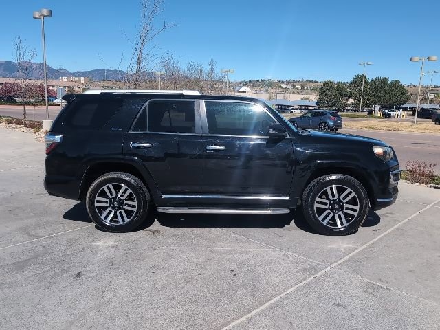 Used 2014 Toyota 4Runner Limited image 10