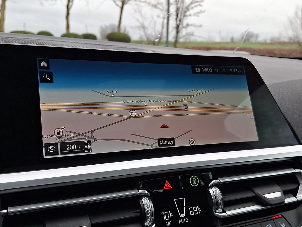 Used 2021 BMW 330i xDrive Sedan w/ Convenience Package image 3