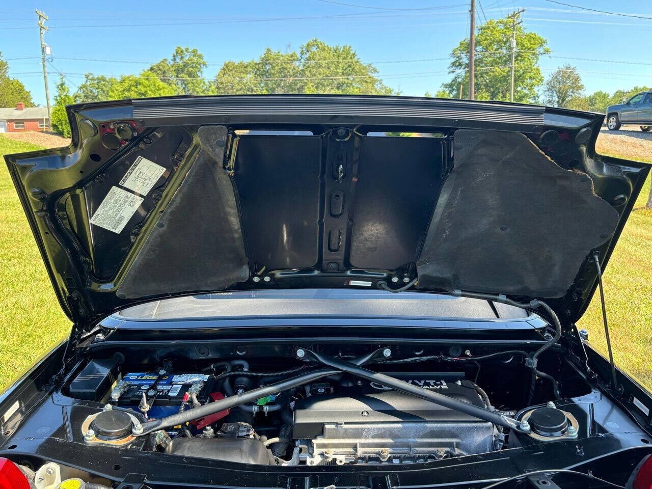 Used 2003 Toyota MR2 image 29