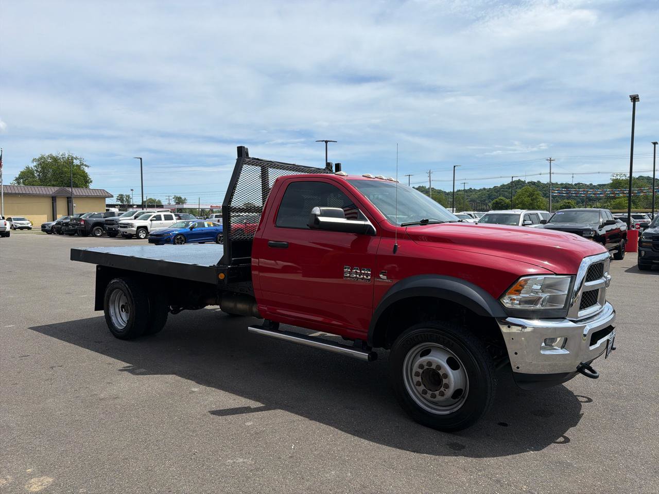 Used 2018 RAM 5500 Tradesman w/ Power & Remote Entry Group AWD/4WD image 3